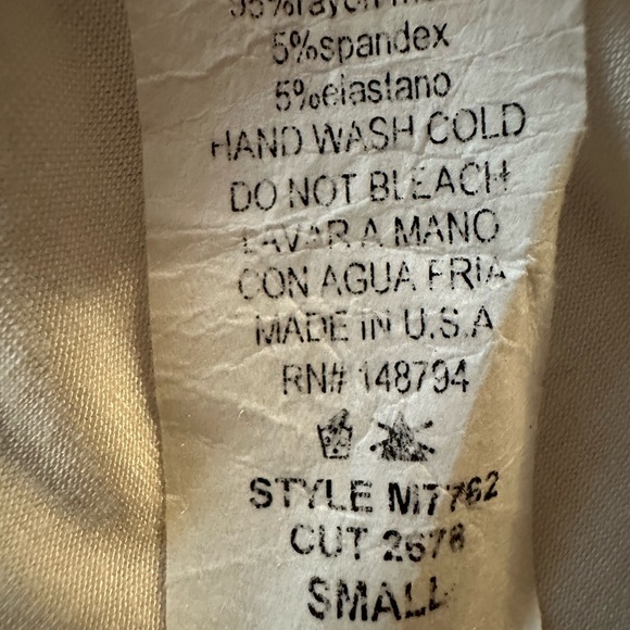 Elegant White Crochet Halter Blouse - Picture 16 of 16